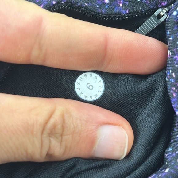 Lululemon Gait Keeper 7/8 Tight 25" Crystalline Multi - Picture 6 of 6